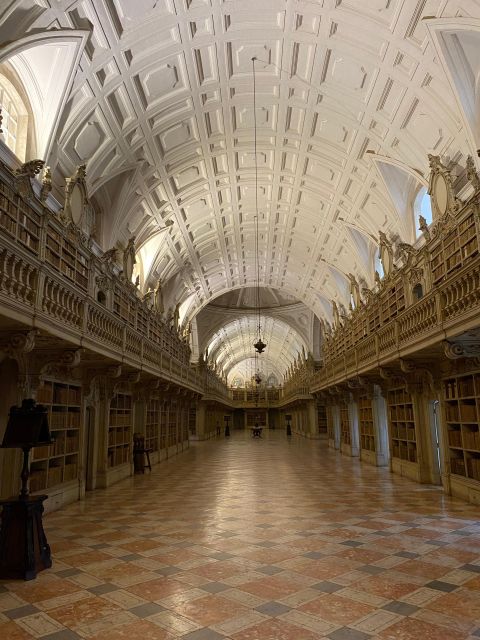 Mafra, Ericeira & Queluz: Full-day Private Transport - National Palace of Queluz