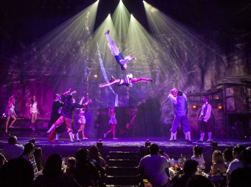 Magaluf: Pirates Adventure Dinner Show Ticket - Acrobatics and Entertainment