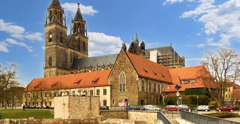 Magdeburg: Hegel Street, Self-Guided Walk Along the Boulevard - Tour Route and Key Locations