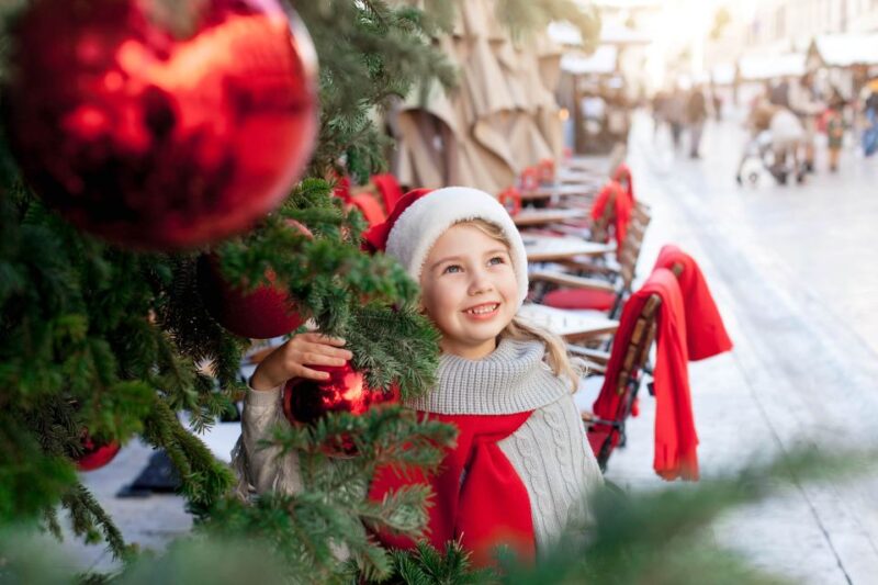Magic Christmas Markets Tour Around Bari - Explore Archaeological Treasures