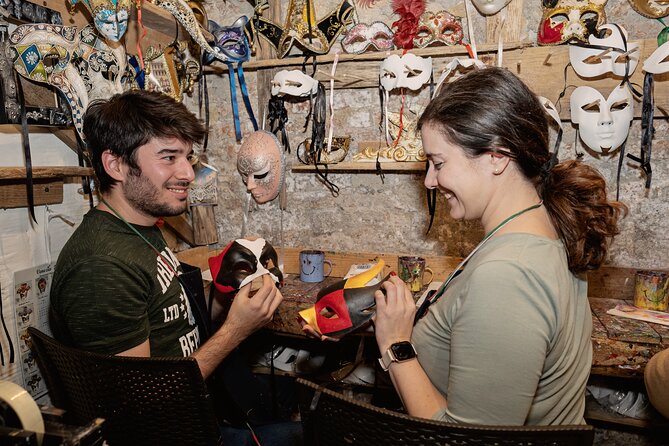 Magic Mask Decoration Class in St. Marks Square - Key Points