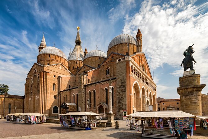 Magic Padua Highlights: Quest Experience - Meeting Point and Pickup