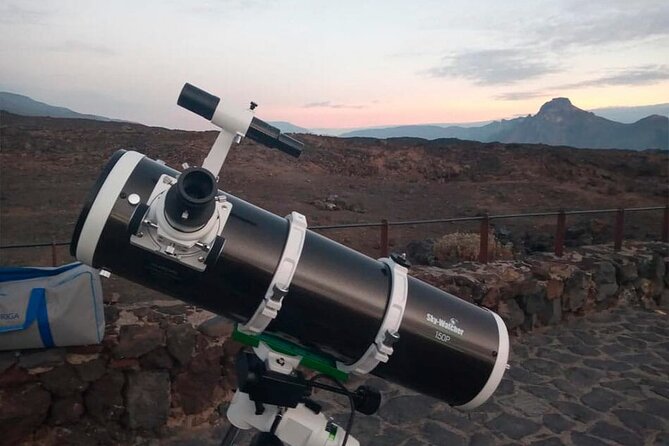 Magic Stargazing & Sunset in Teide With Dinner Telescopes - Knowledgeable Astronomers Guided Explanations