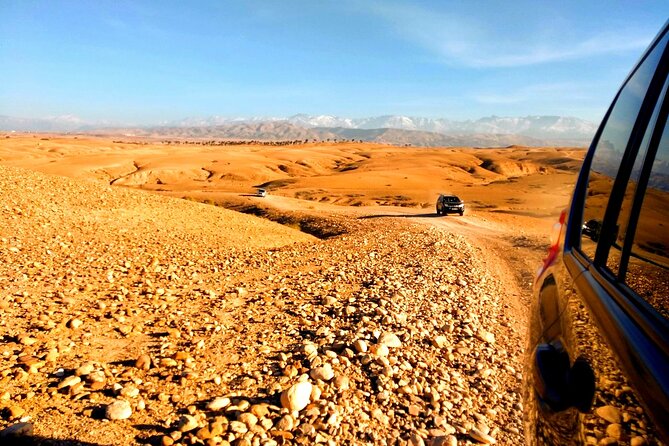 Magical Dinner and Sunset in Agafay Desert With Camel Ride : All Inclusive - Ambiance and Atmosphere