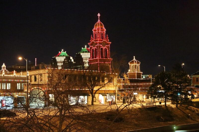 Magical Kansas City Christmas Stroll - Itinerary Details