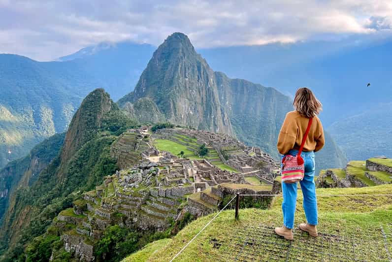Magical Machu Picchu 6 Days 5 Nights Includes 2-Star Hotel - Itinerary Highlights