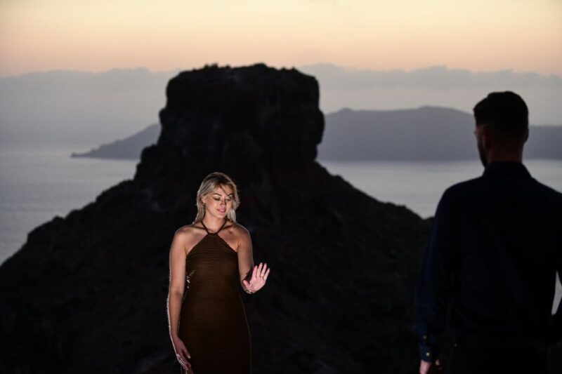 Magical Proposal Photoshoot in Santorini - Capturing Magical Proposal Moments