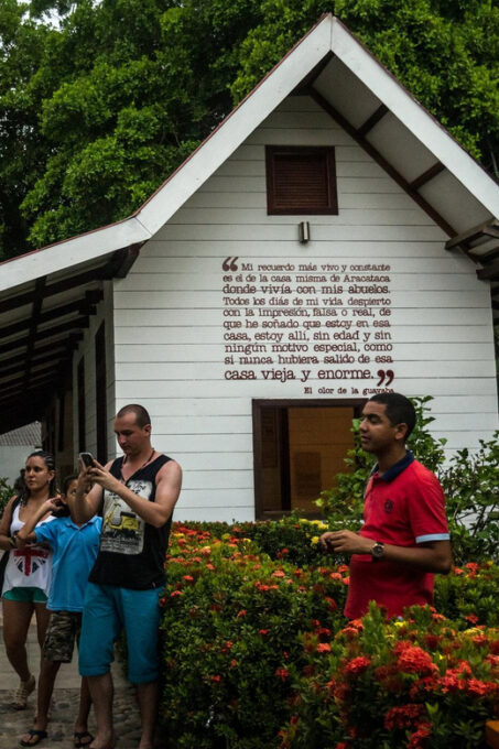 Magical Realism Journey: Gabriel García Márquez Experience - Significant Sites and Anecdotes