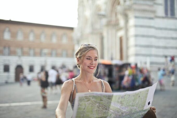 Magnificent Dublin – Guided Walking Tour - Meeting Point Information