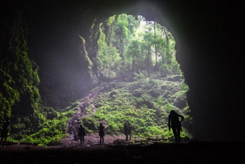 Magnificent Jomblang Cave and Prambanan Sunset 1 Day Tour - Important Information