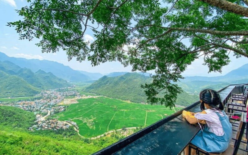Mai Chau: 2-Day Tour With Local Ethnic Delicacies - Tour Overview and Pricing