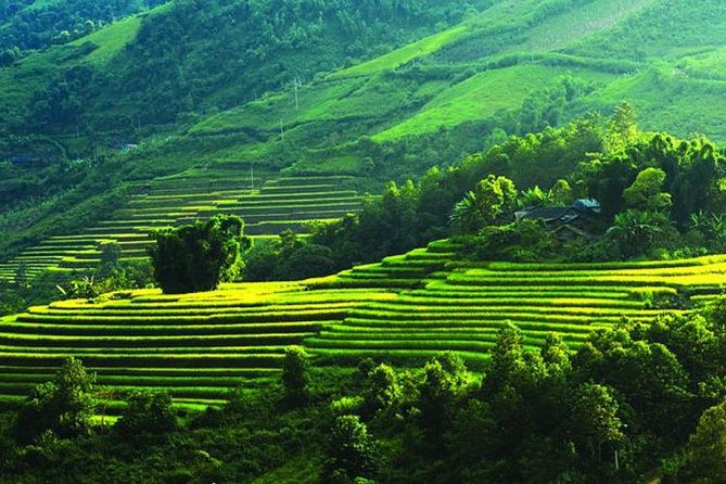Mai Chau Private Day Tour: Hiking & Biking in Pristine Landscapes - Biking Through Picturesque Villages