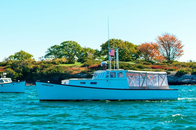 Maine Fall Foliage Private Lobster Boat Cruise With Local Drinks - Local Guide and Educational Insights