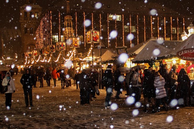 Mainz Christmas Market Private Walking Tour With A Professional Guide - Historical Landmarks and Architecture