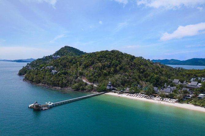 Maiton and Coral Island by Catamaran Yacht Charter - Catamaran Yacht Charter Experience