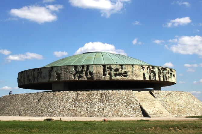 Majdanek Tour - Full Day Tour From Warsaw by Private Car - Majdanek Concentration Camp