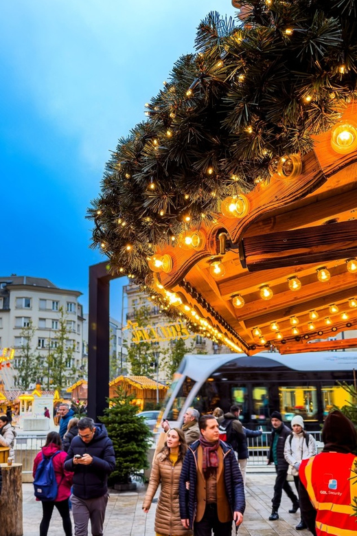 Majestic Christmas Walking Tour in Luxembourg - Itinerary Highlights
