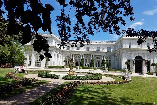 Majestic Mansion Tour - Key Points