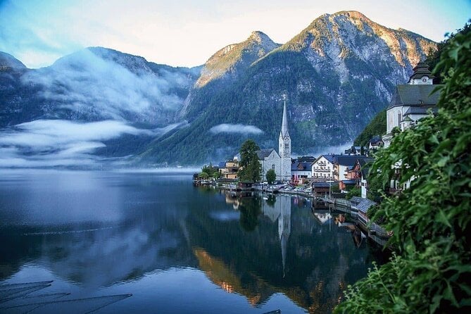 Majestic Walking Tour of Hallstatt - Accessibility and Participation