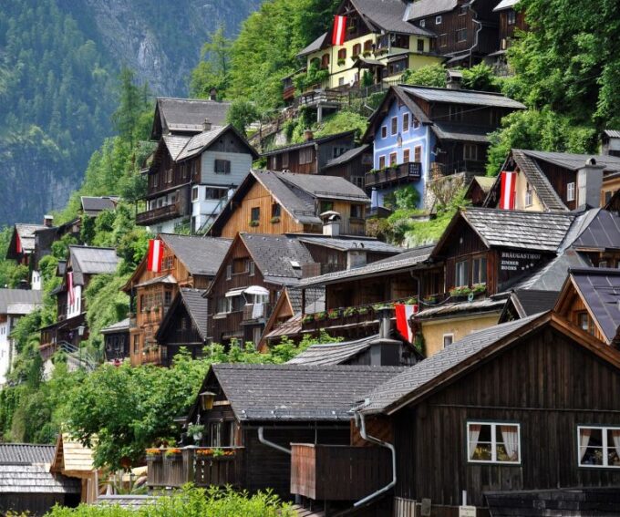 Majestic Walking Tour of Hallstatt - Evangelische Pfarrkirche Hallstatt