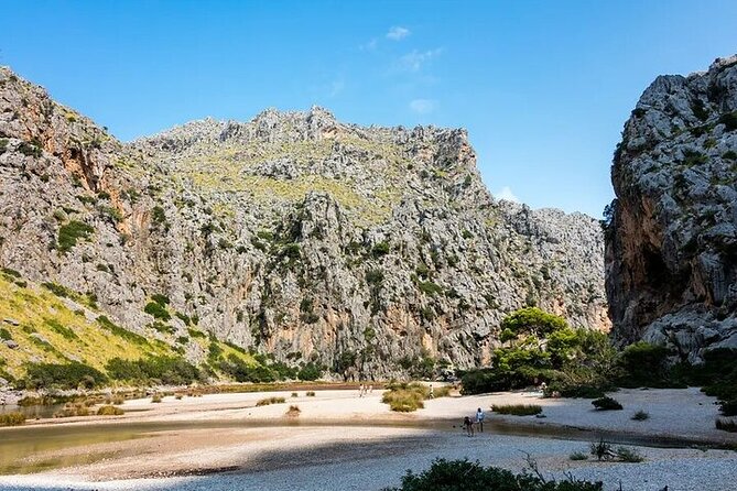 Majorca Island Full Day Tour - Tour Requirements