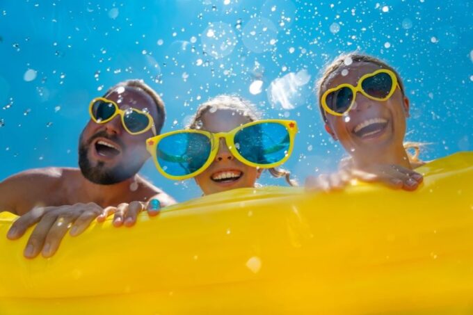 Makadi Bay: Glass Boat and Parasailing With Watersports - Inclusions and Requirements
