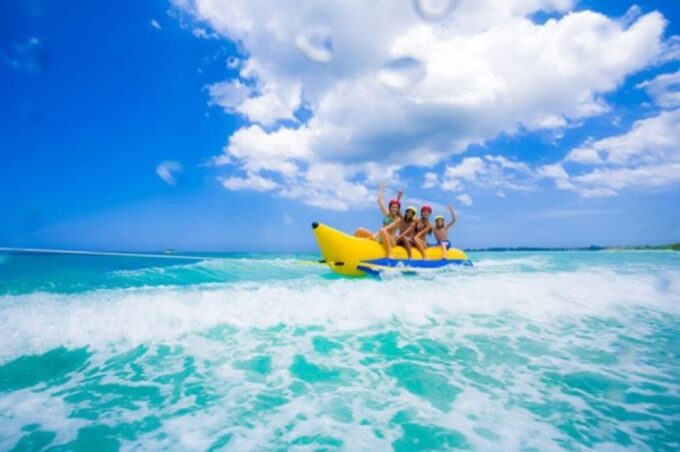 Makadi Bay: Glass Boat and Parasailing With Watersports - Customer Feedback