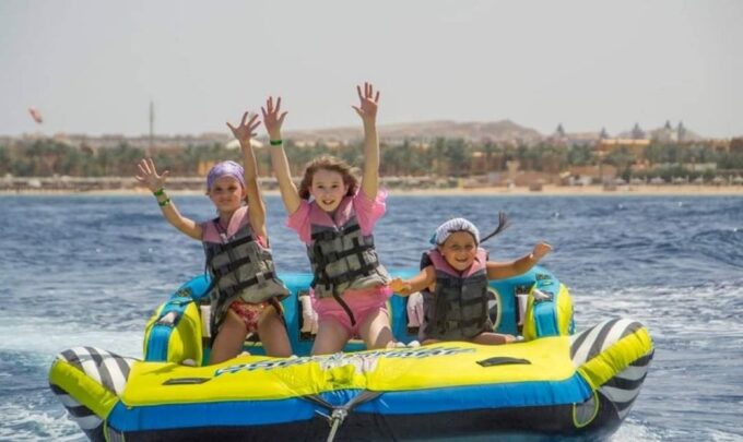 Makadi Bay: Glass Boat and Parasailing With Watersports - Frequently Asked Questions