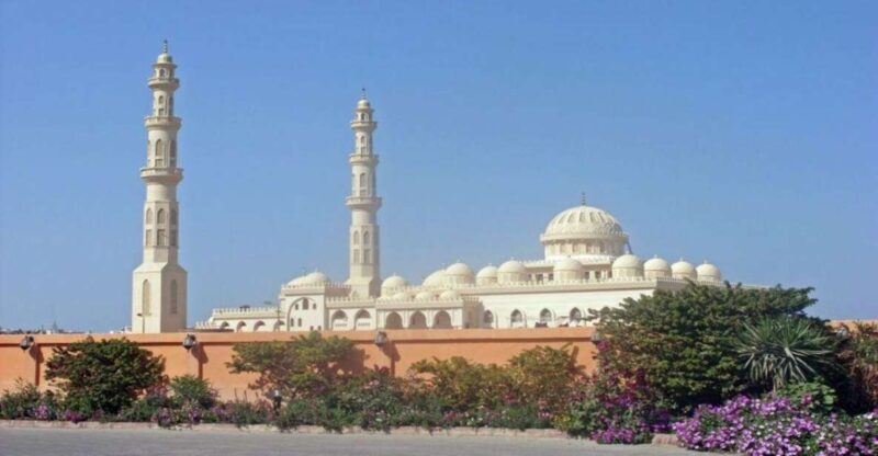 Makadi Bay: Hurghada City Highlights Tour With Shopping Stop - Experience and Activities