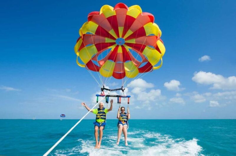 Makadi Bay: Parasailing, Jet Boat, Banana, Sofa & Transfers - Pricing and Reservations