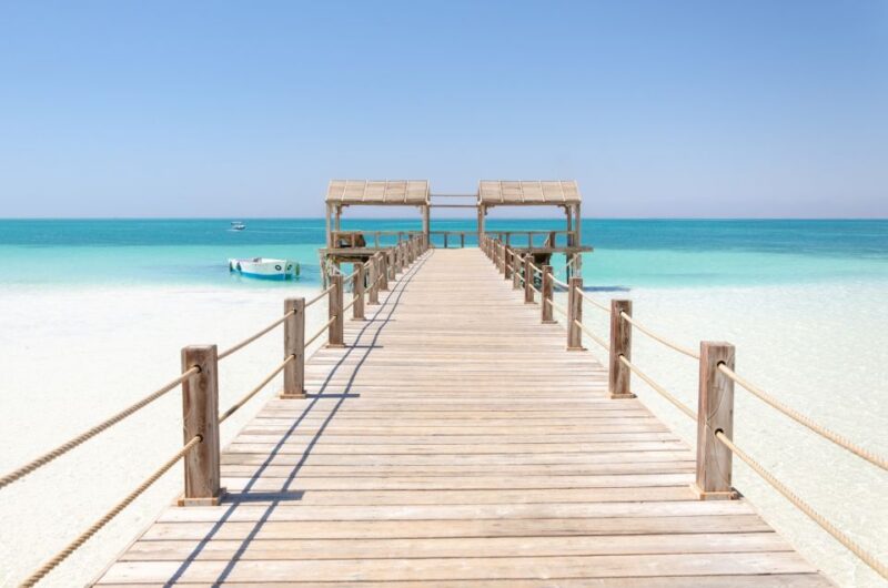 Makadi: Orange Bay Boat Tour With Snorkeling, Lunch & Drinks - Included Experiences