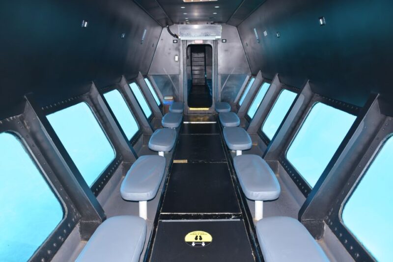 Makadi/Safaga: Private Semi-Submarine - Included Amenities