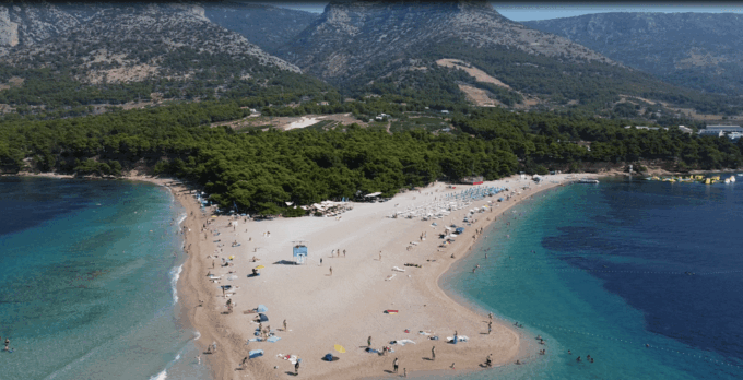 Makarska: Half-Day Guided Speedboat Trip to Brač Island - Group Size and Languages