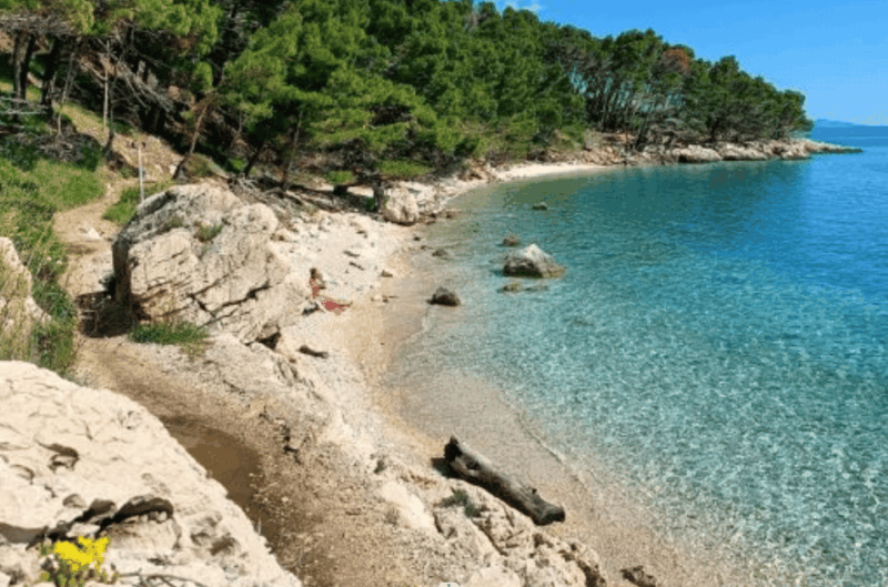Makarska: Sea Kayaking & Snorkeling Adventure - Equipment and Safety