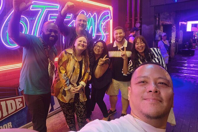 Makati : Pubcrawl Midget boxing rooftop music and gogo clubs - FAQ: Common Questions About the Makati Pubcrawl