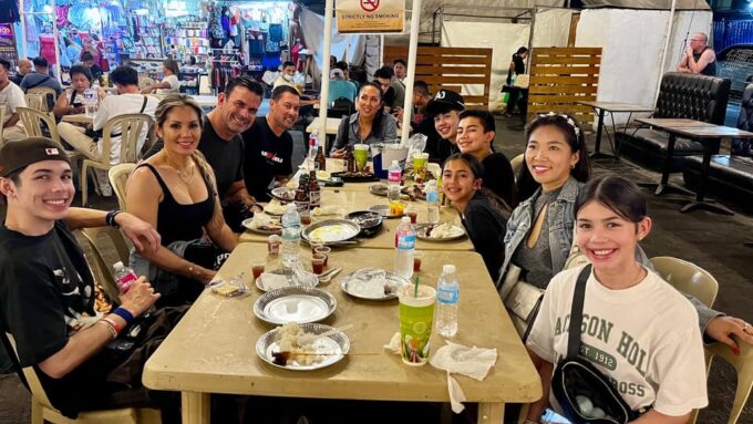 Makati Street Food Experience With Local Guide - Customization and Personalization