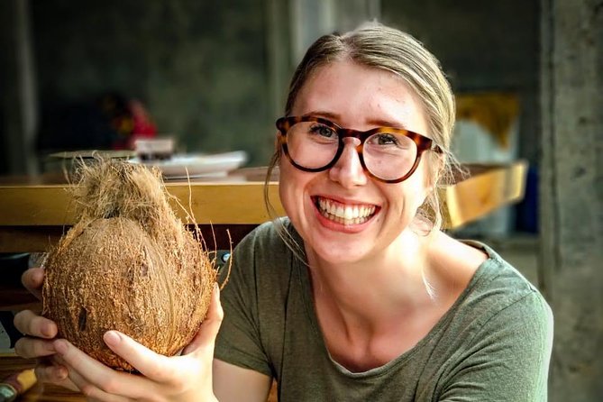 Make Traditional Bali Coconut Oil With a Balinese Family - Balinese Cultural Immersion