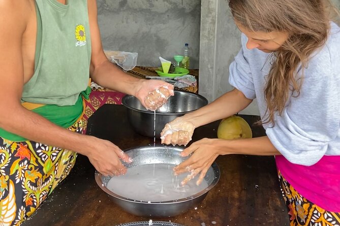 Make Traditional Bali Coconut Oil With a Balinese Family - Meeting and Pickup Details