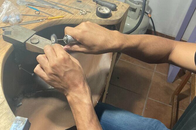 Make your own silver ring in a private jewelry workshop - Summary: Who Is This Experience For?