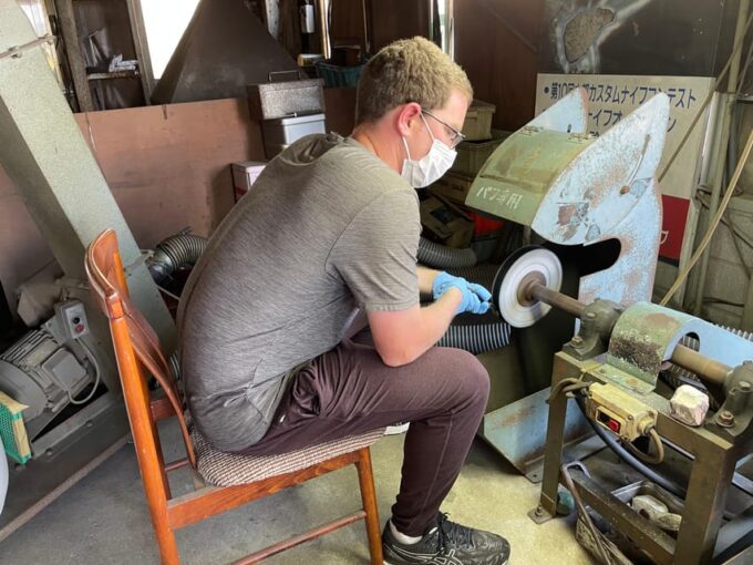 Make Your Samurai Knife at the Knife Museum in Sword Town - Included Tour Amenities