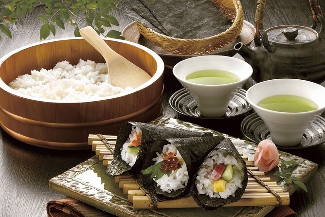 Making Hand Rolled Sushi With the Okami - Selecting and Handling the Sushi Ingredients