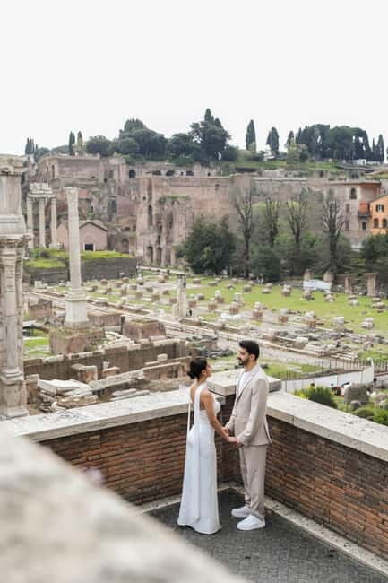Making Memories Professional Photo Tour in Rome - Key Points