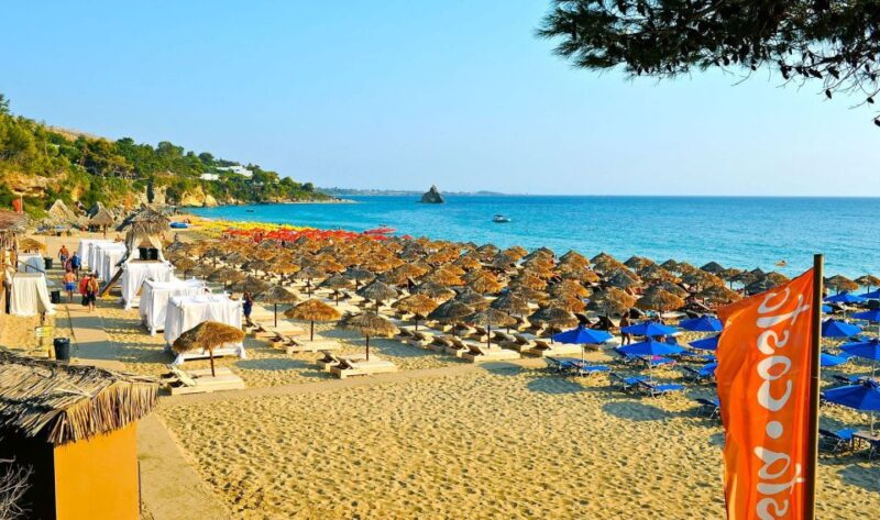 Makris Gialos: Relaxing Beach Stop - Makris Gialos Beach