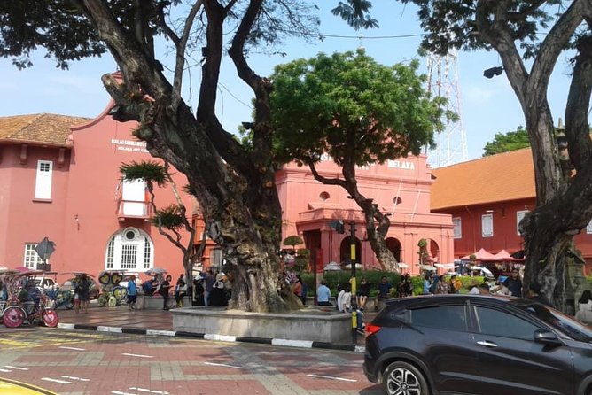 Malacca Day Tour (Price Based per Car) - Transportation Details