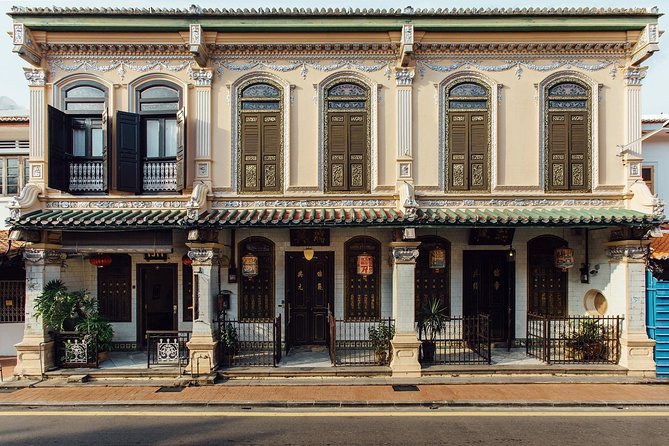 Malacca Shore Excursion With Tour Guide & Baba Nyonya Lunch - English-speaking Chauffeur and Tour Guide