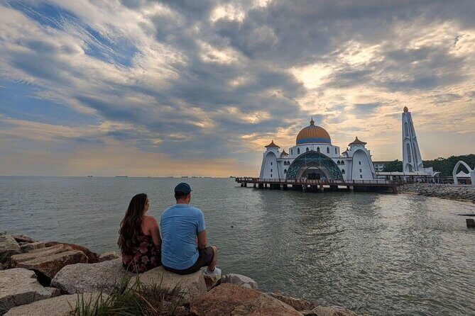 Malacca's Famous Spots: Private Day Tour - The Balance of Sightseeing and Relaxation