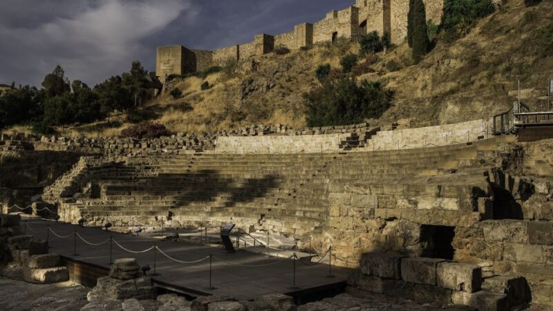 Málaga: 2.5-Hour Private Walking Tour - Inclusions and Booking Information