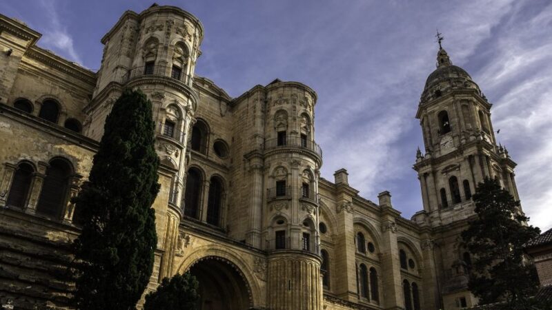 Málaga: 2-Hour Historical Center & Cathedral Tour - Key Points