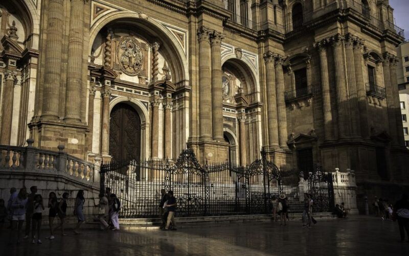 Málaga: 2-Hour Historical Center & Cathedral Tour - Positive Customer Experiences