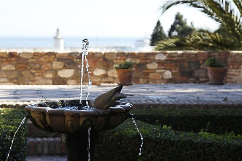 Malaga: Alcazaba and Roman Theatre Private Tour With Tickets - Key Points